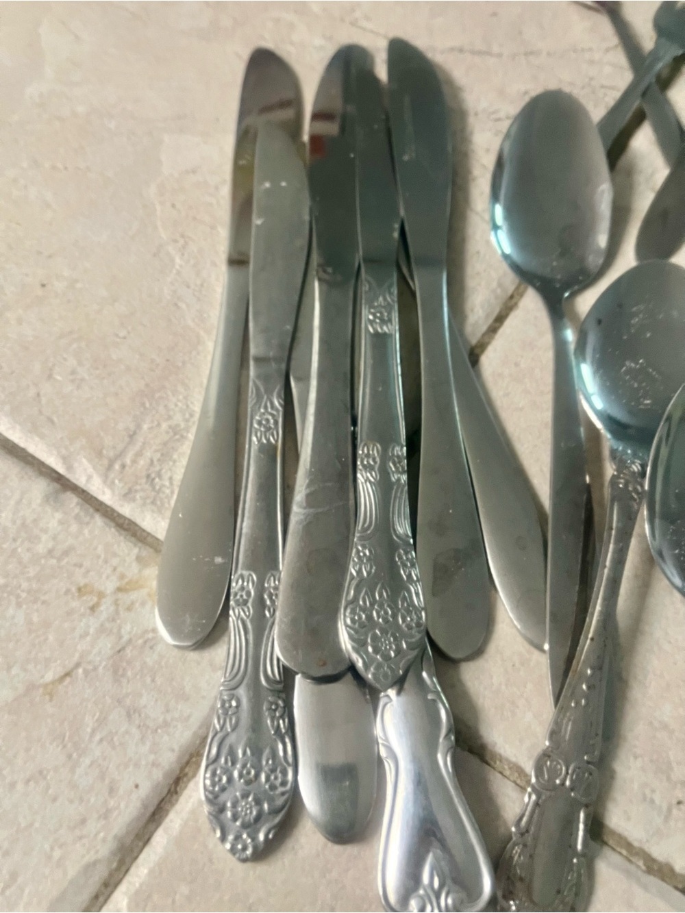 Mixed Flatware - Picture 2 of 6